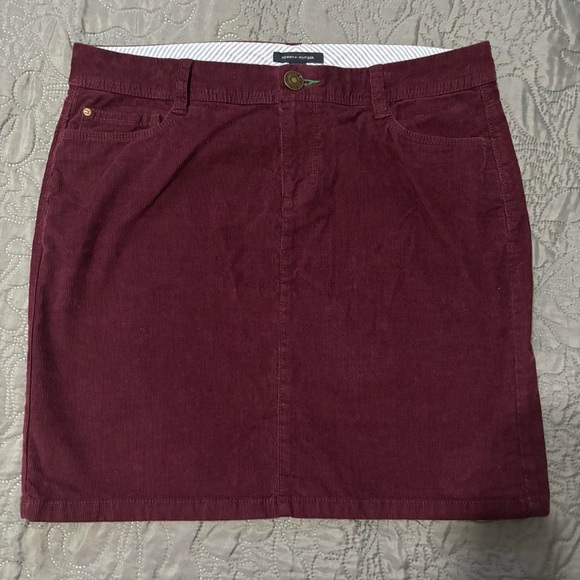TOMMY HILFIGER STRETCH CORDUROY MINI SKIRT - Picture 1 of 3